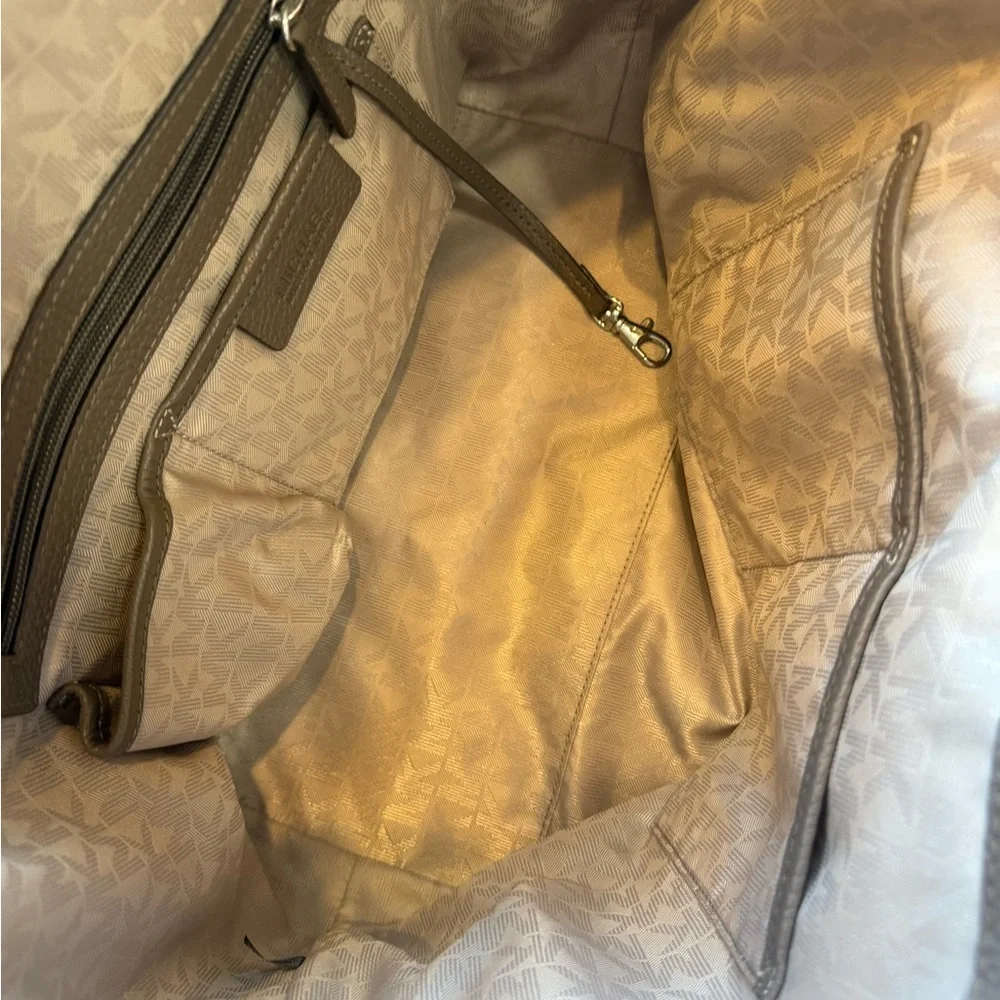 Michael Kors Pebbled Leather Tote Bag Taupe